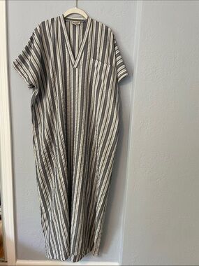 Striped V-Neck Kaftan